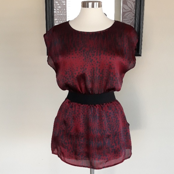 Belted Blouse - Picture 2 of 6